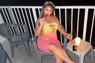 Serving Honey 2 U photo 7