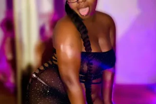 (NO BARE) LET'S HAVE FUN photo 2