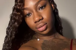 Young 💋, BRUNETTE , PETITE, BROWN SKIN 🍫, WITH TIGHT BODY 👅 photo 4