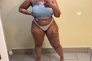 WET THICK AND CLEAN 💦💦 👅🍫 photo 3