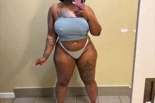WET THICK AND CLEAN 💦💦 👅🍫 photo 4