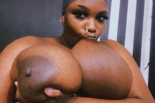 I'm available, love, and very horny, ready for you, daddy photo 2