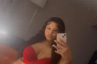 PRETTY THICK PUERTORICAN MAMI 🔥 DREAMY CREAMY ✨🍦AND POWER JAWS 😝💦 photo 1