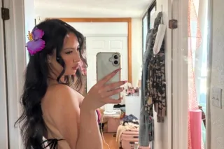 Slim & Petite with a fat 🍑 looking for a great time 👀 photo 2