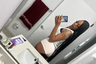 Slim Thic STALLION 🥵 photo 1