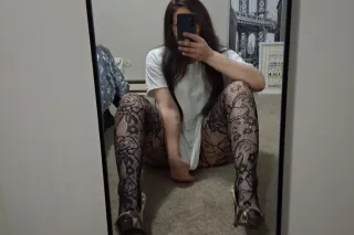 ComeAirBNBJ Come Unwind With Me 🫠🤗🤯🥳😻💘❤‍🔥💣💥🫴👀 photo 9