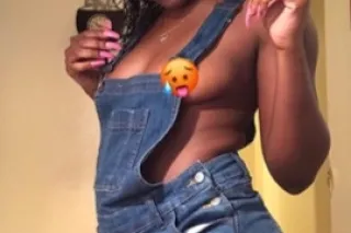 🍫 specialsss🤩😋 HMU 📱 photo 4
