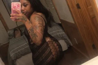 HIGH OFF ME photo 5