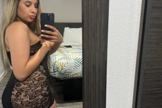 fulfill your fantasies 💕💦 photo 3