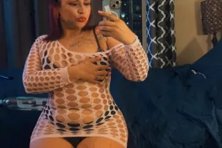 come and see your NEW favorite fat pussy girl😘 big booty 😻 photo 5