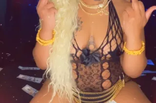⚠ DANGEROUS CURVES AHEAD ⚠ 💦💦 photo 7