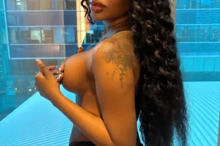 Busty Ebony NADIA Available Now For Upscale Gents Only photo 7