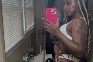 Bring your dick to me & hit my pussy available24/7 photo 2