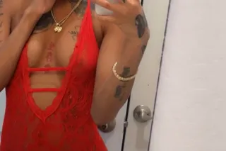 remedy back in town catch me while im here👅 New number photo 3