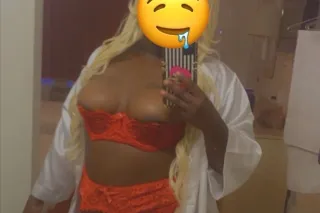 CAN I BE YOUR FANTASY photo 3