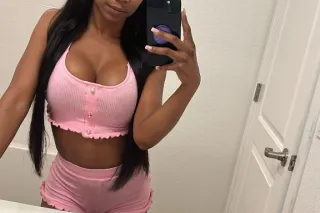 💕Bustyy & Petite Sexyy little Treat💕 photo 2