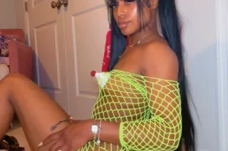BACK IN TOWN its my birthday 🎂🍭Discreet, well-spoken, and beautifully attentive — for those who appreciate quality over quantity. Stop wasting time with the rest and call the BEST🏆so wet you might drown in it 🍬🍦🍭 photo 5