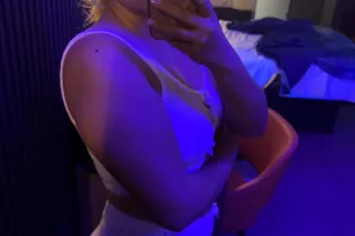snowbunny 🐇 intown for a good time not a long time photo 1
