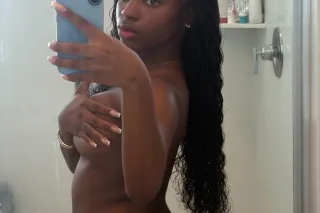 DOMINICAN PRINCESSA🔥 BONITA JOVEN SUPER CALIENTE