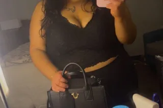 💦FRESH TIGHT and READY TO GET YOU RIGHT 🥰 photo 2