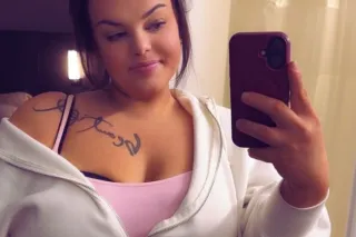 💦FRESH TIGHT and READY TO GET YOU RIGHT 🥰 photo 3