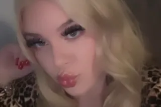 THICKKK BLONDE GREEN-EYED PAWG⭐🥂🍑💋 photo 3