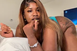 Juicy Nova 💦 photo 2