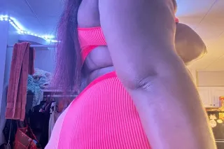 You’re NEW Favorite 😍 Porn star✨Exotic 💮🪻FUN SIZE 😜 Big Booty 🍑 Thick 🤩 I TURN DREAMS INTO REALITY‼ photo 3