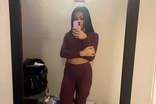 back again for more fun 😘🤑💕 did you miss me 🥴halfs n up ONLY BAES photo 3