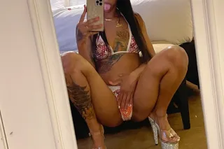 ✅💚. DEEP THROAT GODDESS ! - Guranteed Nut. small soft breast, fat soft booty w a tight pussy. photo 1