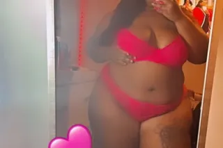 Located in Central 📍 ONLY TAKING REGULARS!! New number 😆📲 Come Get Wet Up By Juicy 💦😘 Incalls & Outcalls 📲ALL OUTCALLS REQUIRE A $30 DEPOSIT photo 2