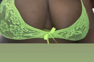 Located in Central 📍 ONLY TAKING REGULARS!! New number 😆📲 Come Get Wet Up By Juicy 💦😘 Incalls & Outcalls 📲ALL OUTCALLS REQUIRE A $30 DEPOSIT photo 4