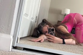 5'3 120lb EXPERIENCED PETITE 💋 photo 3