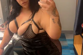 Voluptuous freaky Latina add my onlyfans for freaky contenthttps://onlyfans.com/hazelmariebaby photo 3