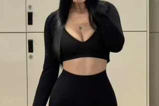💦🔥Chica apasionada, sexy y atractiva, con garganta profunda y gran culo y tetas 🍑🍒💦🔥 photo 3