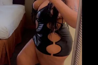 Brown Skin Baddie photo 2