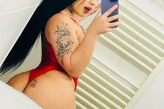 HERMOSA SEXI LATINA ARDIENTE COMPLACIENTE photo 3