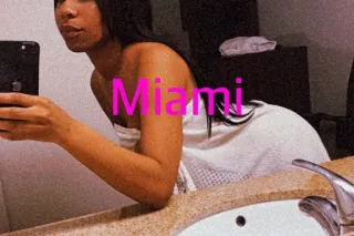 freaky aF ❤🌸 Catch a NEW vibe✨ Petite, curvy & Sensual 💗 Bubble 🫧 booty cutie🤩💋 FUN & bubbly 🫧EXOTIC ebony Playmate🏆SNUG😈 & Toned✨AMAZING Mouth! photo 3