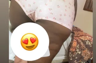 Come See Juicy photo 2