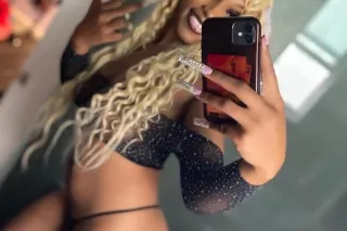 upscale spinner🥰❤new in town come get wet🥹💦💦😘 photo 1