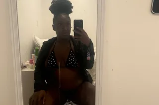 YOU FEELING LUCKY 😘🍫 photo 1