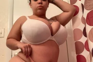 🦋Very short sexy BBW girl🦋Available For Hookup🦋Text me 👉on this new number 832 3 79 2245