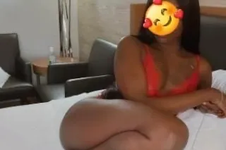 tight 😏 brunette 🍑super hot 🔥🔥🧨😈