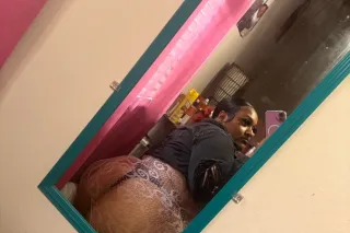 sexy tight thick mixbreed 🌊⭐
