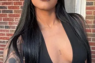 🔥 Trouble With a Sweet Smile 😉 photo 3