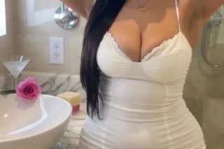250 HR incall/ OUTCALL💚Beautiful 😍 Latina😘 AVAILABLE OUTCALL 24/7 💚 PARTY GIRL ❄250HR