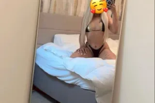 latina photo 3