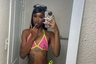 Petite Chocolate Treat🍫💦 photo 3