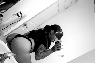 100$ qv outcall special today😘🥂 photo 5