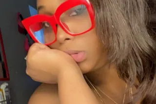 nut master miss suck that nut right outta u. an ill fuck it out. ask about my bare photo 2